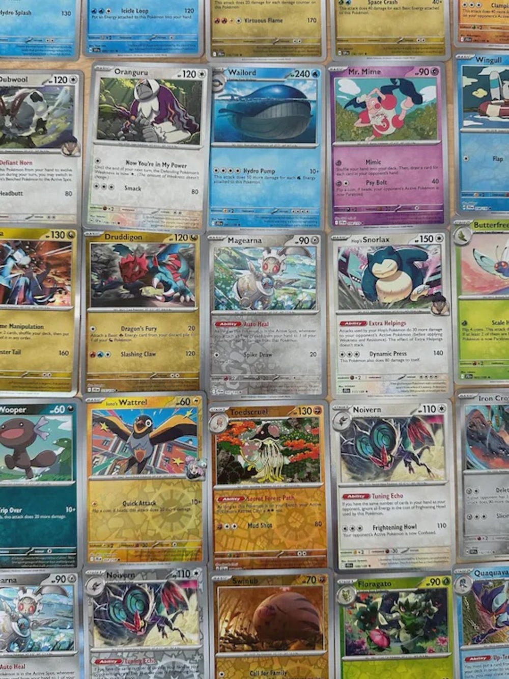 10 Pokémon Holo & Reverse Holo Cards | RANDOM | NO DUPLICATES
